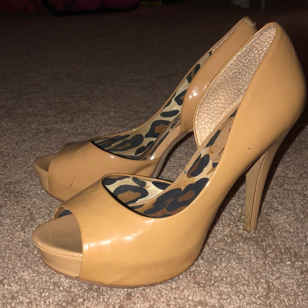 Women’s high heels